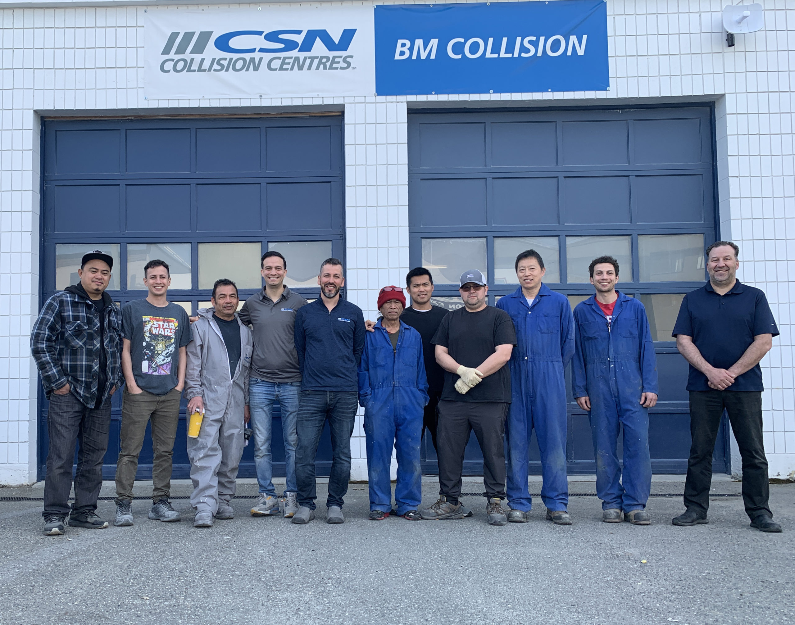 Auto collision team